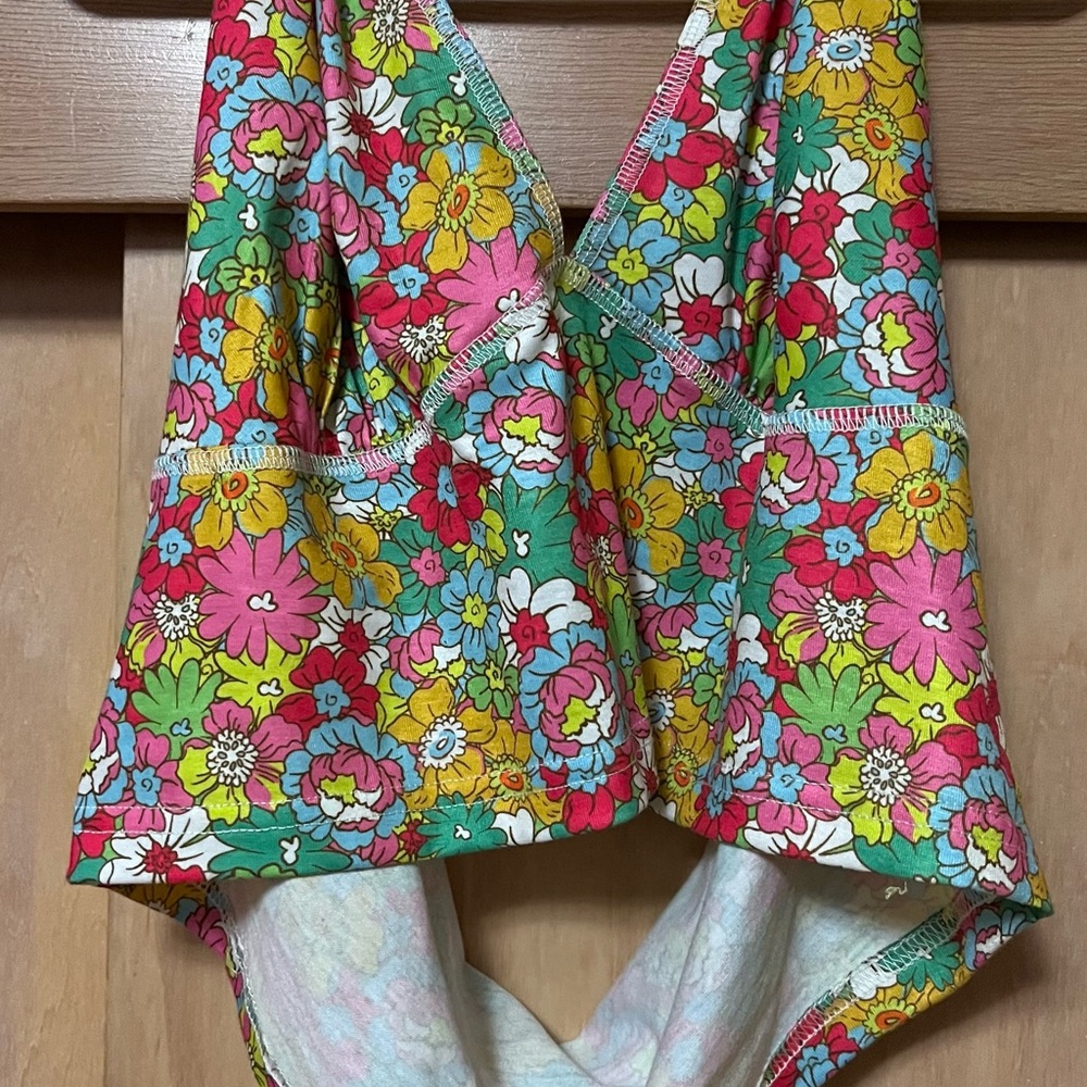 Size 1x crop top halter top
